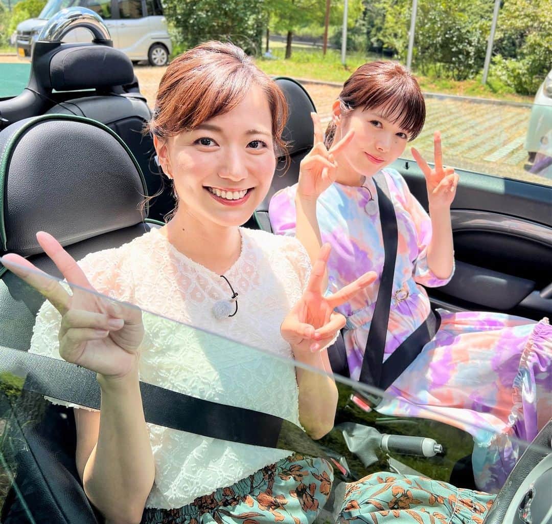 谷尻萌さんのインスタグラム写真 - (谷尻萌Instagram)「こんばんは^ ^ どんな日曜日をお過ごしですか？🍀  今日9/24(日)20時56分～放送📺 ABCテレビ（関西６チャンネル）  ”姫路にあるもう一つのお城”を目指して🚙  ”ガラス工芸館”に寄り道してきましたよ♪  真美さんの笑顔が 可愛すぎてきゅんきゅんしました😍  放送をお楽しみに～🤗💗  TVerなどでもチェックしてみて下さい♪  #ABCテレビ #ほな行こCar #斎藤真美　さん #三田 #三田市ガラス工芸館  #バーナーワーク体験 #NEXCO西日本」9月24日 17時38分 - tanijiri_moe