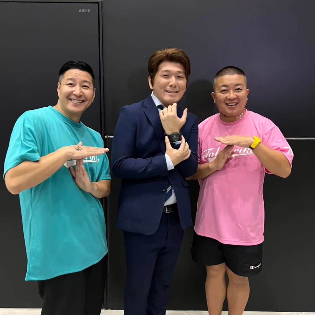 Mr.シャチホコのインスタグラム：「チョコプラさんと名古屋でのお仕事で久々にお会いできました😁 ウチガヤみたい😂」