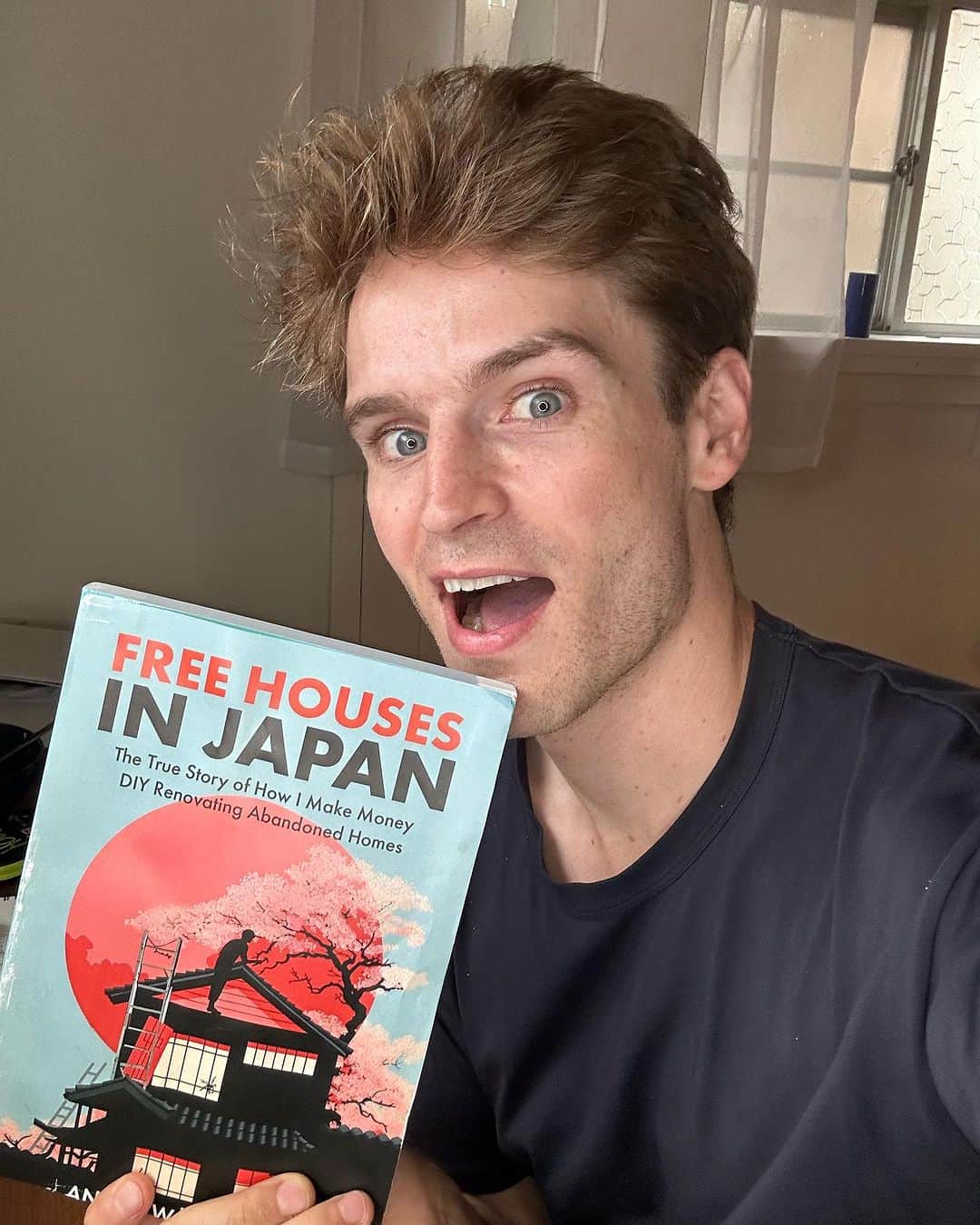 Anton Wormannのインスタグラム：「🏡 Exciting News! 🏡  My book "Free Houses in Japan" is now available for PRE-ORDERS on Amazon! 📚✨ 🥇 Honored to be the #1 New Release in the entire category of Buying & Selling Homes! 🌟  Pre-orders are open for the e-book, and the paperback will officially launch on November 7th. 📆📖 Don't miss out! - Get your copy Now! 💡link in bio 📲💫 #FreeHousesInJapan #Japan #Renovation #Tokyo #Akiya #RealEstate #AntoninJapan #lifeinjapan」