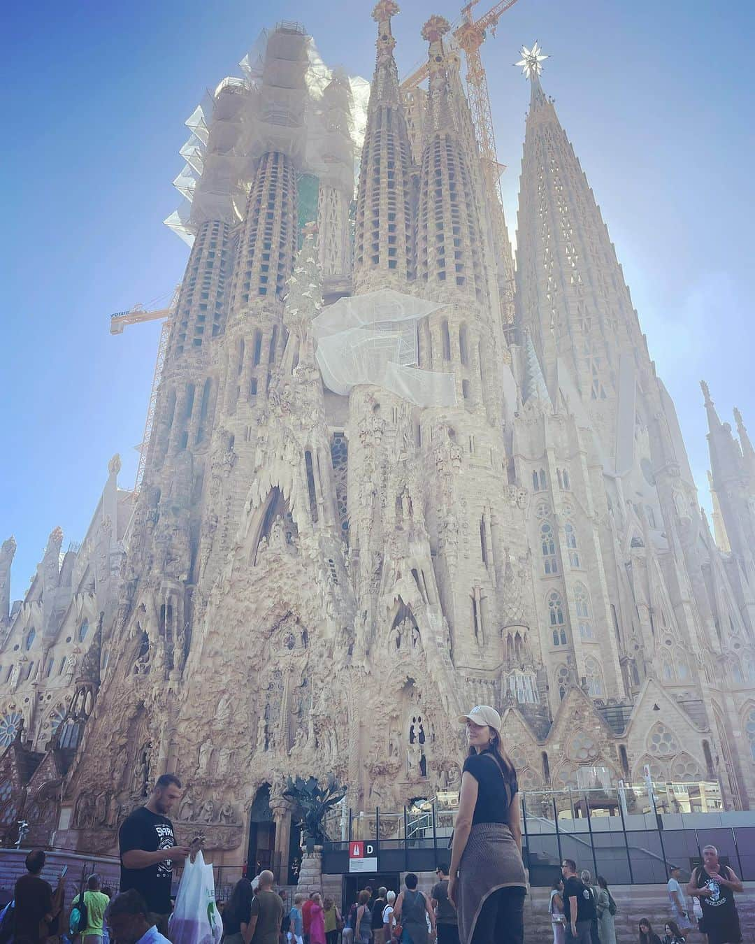 トーレイ・デヴィートさんのインスタグラム写真 - (トーレイ・デヴィートInstagram)「Madrid • San Sebastián • Barcelona  ❤️ The food • The people • The sights  😍 Til next time!」9月24日 17時57分 - torreydevitto