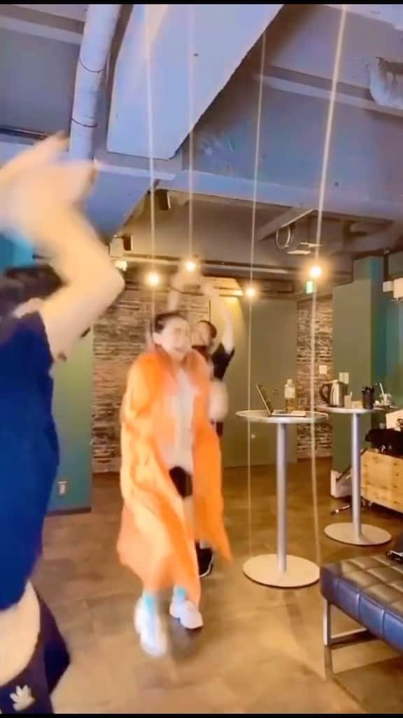 のインスタグラム：「最後どういう状況？w! #カオス #beatbox #ビートボックス」