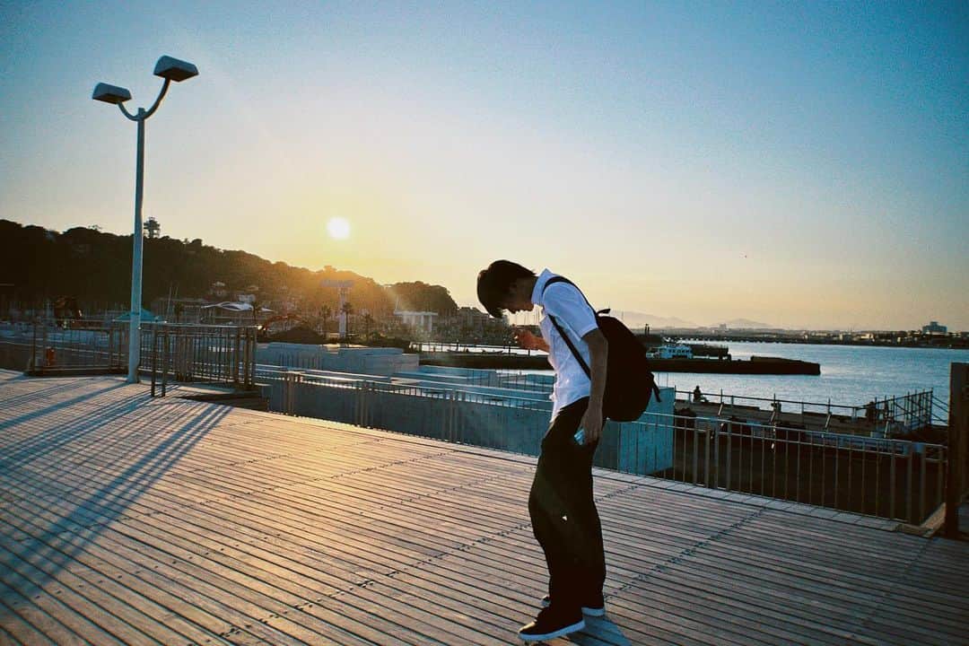日向亘さんのインスタグラム写真 - (日向亘Instagram)「江ノ島で高校生活とか送ってみたかったなあ。 なら恋オフショちょこちょこ出していきます🙋🏻   #君となら恋をしてみても」9月24日 23時33分 - hyuga_wataru