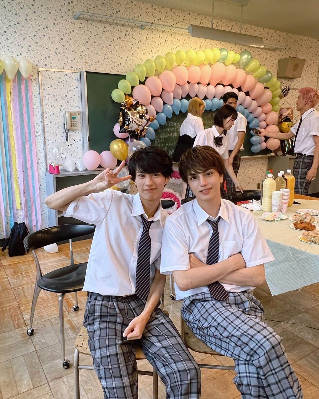 小林希大さんのインスタグラム写真 - (小林希大Instagram)「【 お知らせ 】  この度、SSL学園に入学しました！👩🏻‍🎓💐  この学校は大人になった今青春を取り戻すため制服に戻りもう一度学校生活を送りありとあらゆることをやり直す言わばセカンドスクールライフ🕊✨✨  恋あり友情ありの学園生活ぜひご覧いただければと思います❕  放送は 日テレ10月1日(日)14:00〜15:00放送です！TVer配信もありますのでぜひ皆さん見てみてください！👀✨   https://tver.jp/episodes/epeybfkdvd  #SSL #セカンドスクールライフ」9月24日 18時25分 - kidai_kobayashi