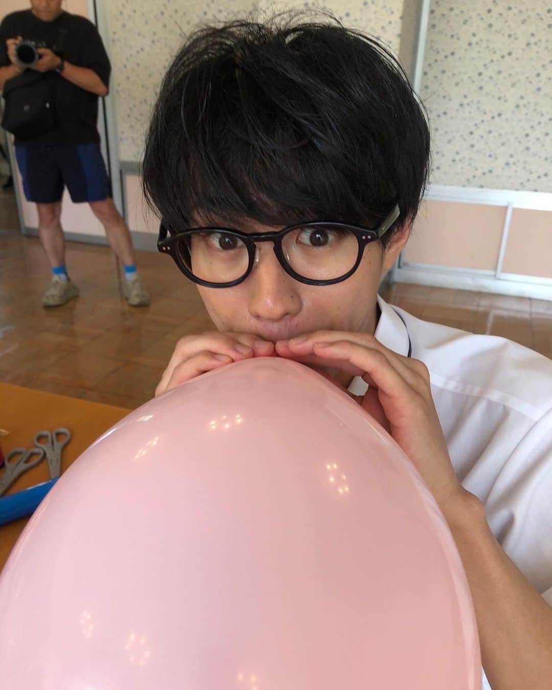 小林希大さんのインスタグラム写真 - (小林希大Instagram)「【 お知らせ 】  この度、SSL学園に入学しました！👩🏻‍🎓💐  この学校は大人になった今青春を取り戻すため制服に戻りもう一度学校生活を送りありとあらゆることをやり直す言わばセカンドスクールライフ🕊✨✨  恋あり友情ありの学園生活ぜひご覧いただければと思います❕  放送は 日テレ10月1日(日)14:00〜15:00放送です！TVer配信もありますのでぜひ皆さん見てみてください！👀✨   https://tver.jp/episodes/epeybfkdvd  #SSL #セカンドスクールライフ」9月24日 18時25分 - kidai_kobayashi