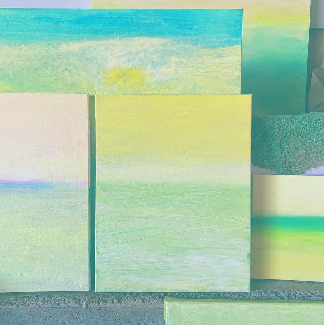 山崎美弥子さんのインスタグラム写真 - (山崎美弥子Instagram)「Paintings of Ocean and Sky 海と空の絵たち。」9月24日 18時36分 - miyakoyamazaki