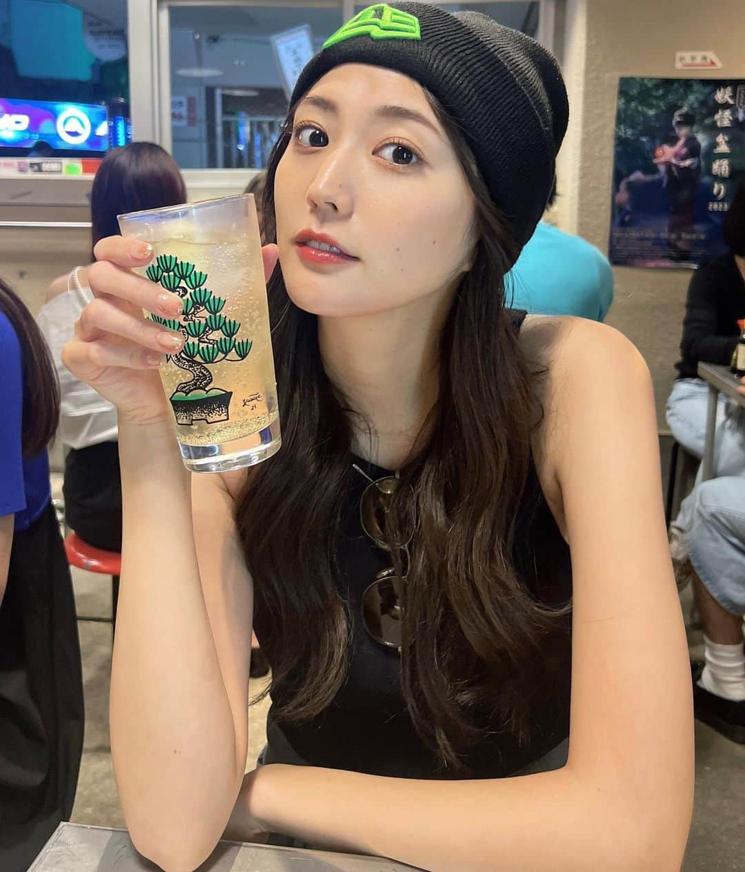岩﨑名美のインスタグラム：「夜はすっかり涼しくなりましたねえ。🍂」