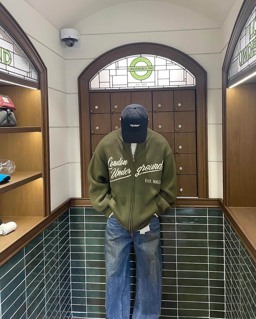 クォン・ヒョンビンさんのインスタグラム写真 - (クォン・ヒョンビンInstagram)「💚💚💚」9月24日 18時57分 - komurola