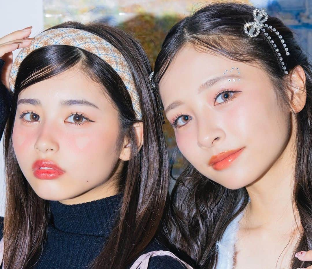 Popteenさんのインスタグラム写真 - (PopteenInstagram)「WEB版Popteen10月号『バレエコアファッション』特集のアザーカット🎀  3大テイスト別のバレエコア着こなしテクや バレエコアにハマるメイク&ヘアまで紹介してるよ🤍  メイクは、ほんやりチーク&リップと キラキラアイがバレエコアにぴったり✨  無料WEBマガジンをチェック👀 『Popteen Media』でWEB検索してね🔍  #Popteen#POPモデル#せらぴー#土屋惺来#らーなん#谷田ラナ#バレエコア#バレエコアスタイル#バレエコアコーデ#韓国トレンド#韓国ファッション#秋トレンド#ljk#jk3#sjk#jk2#fjk#jk1#PopteenMedia#WEBマガジン#アザーカット」9月24日 19時00分 - popteen_official