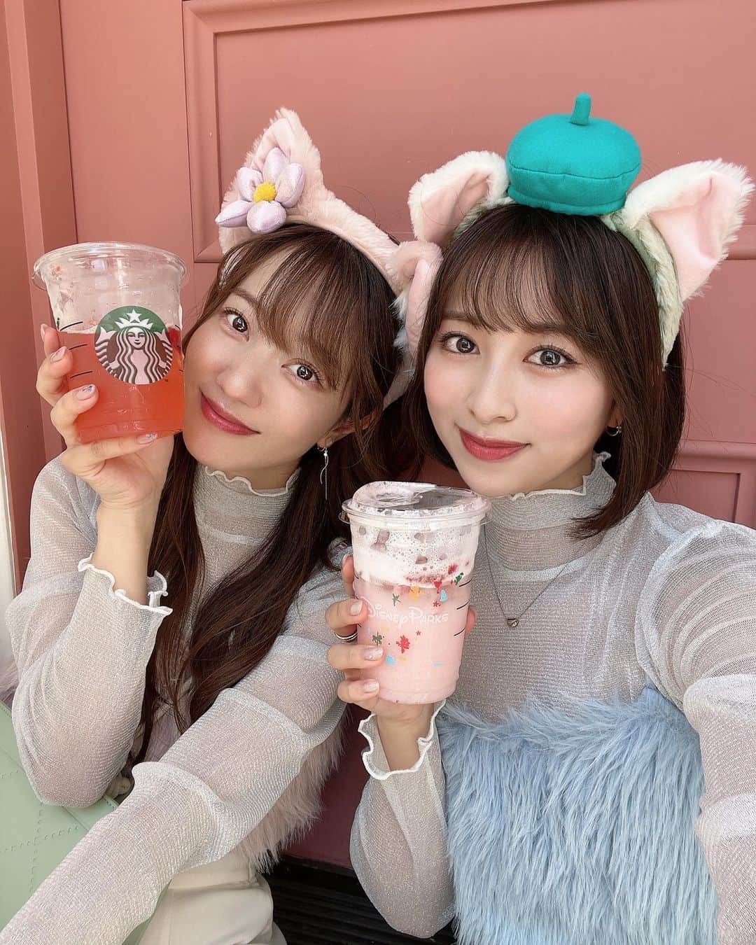 のインスタグラム：「.  香港ディズニー🇭🇰🐭🤍  2泊３日の香港旅行楽しすぎた🥹  . .  #香港旅行#香港#香港ディズニー  #ジェラトーニコーデ#香港スタバ #リーナベルコーデ#リーナベル #ジェラトーニ#ディズニーコーデ  #香港ディズニーランド#香港観光 #grl#grlコーデ#grl購入品」