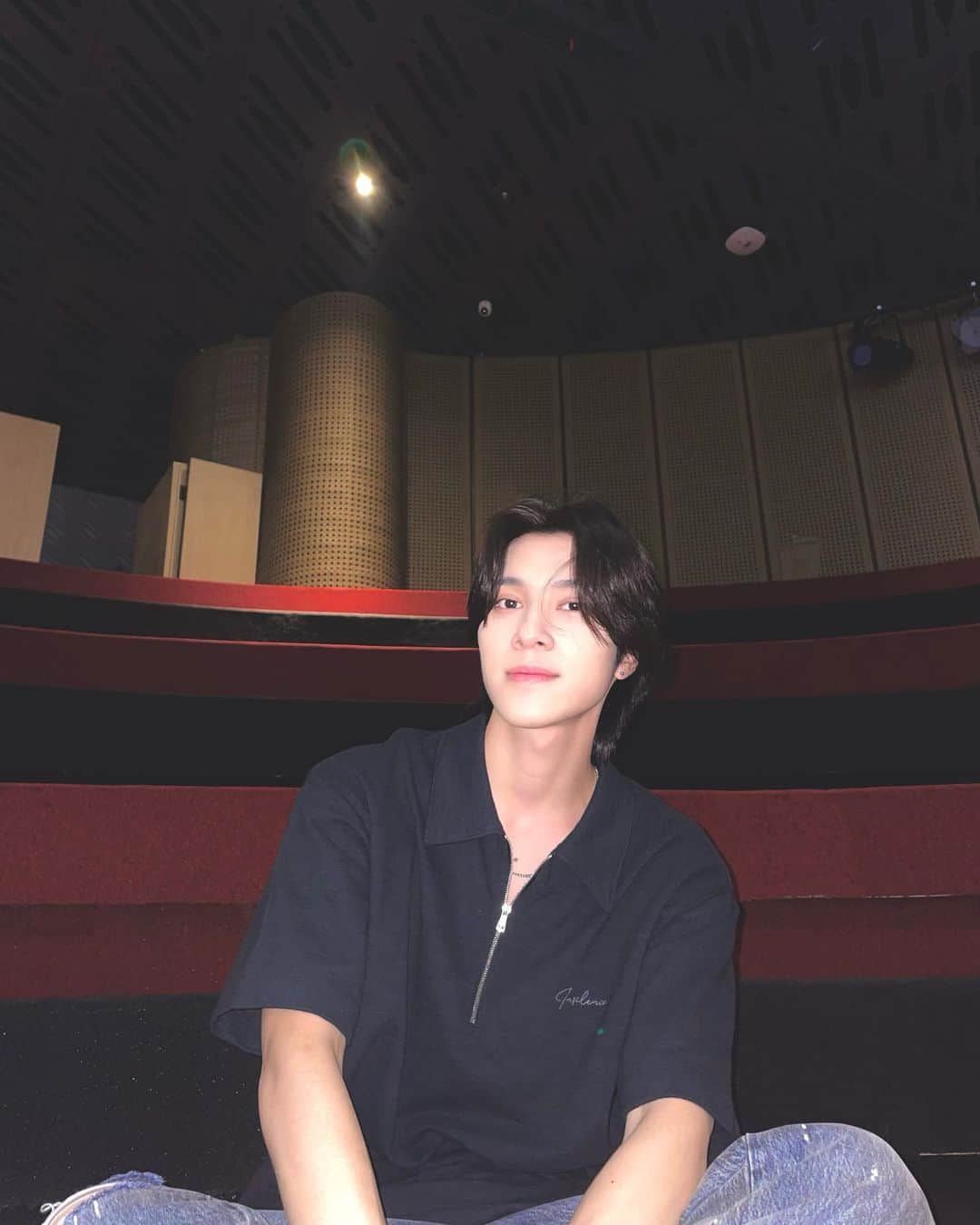 ヘンドリー（HENDERY）のインスタグラム：「Jakarta!!!! 💚thank you 💚」