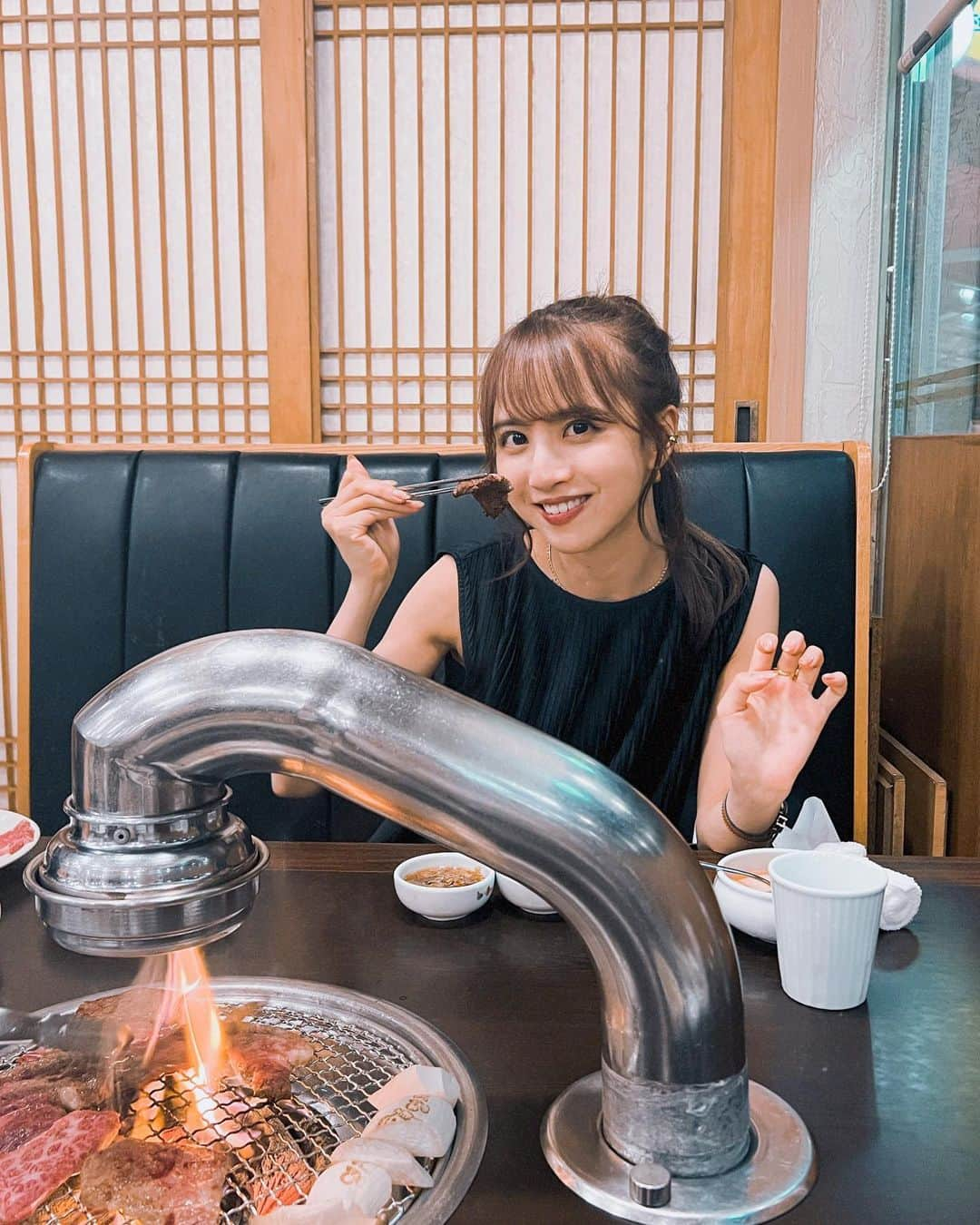 佐藤楓さんのインスタグラム写真 - (佐藤楓Instagram)「.  夏のおもいで☁️  韓国でもだいすきな焼肉食べてきました…🤤🤎  #kaedegram」9月24日 20時30分 - kaede_sato.official