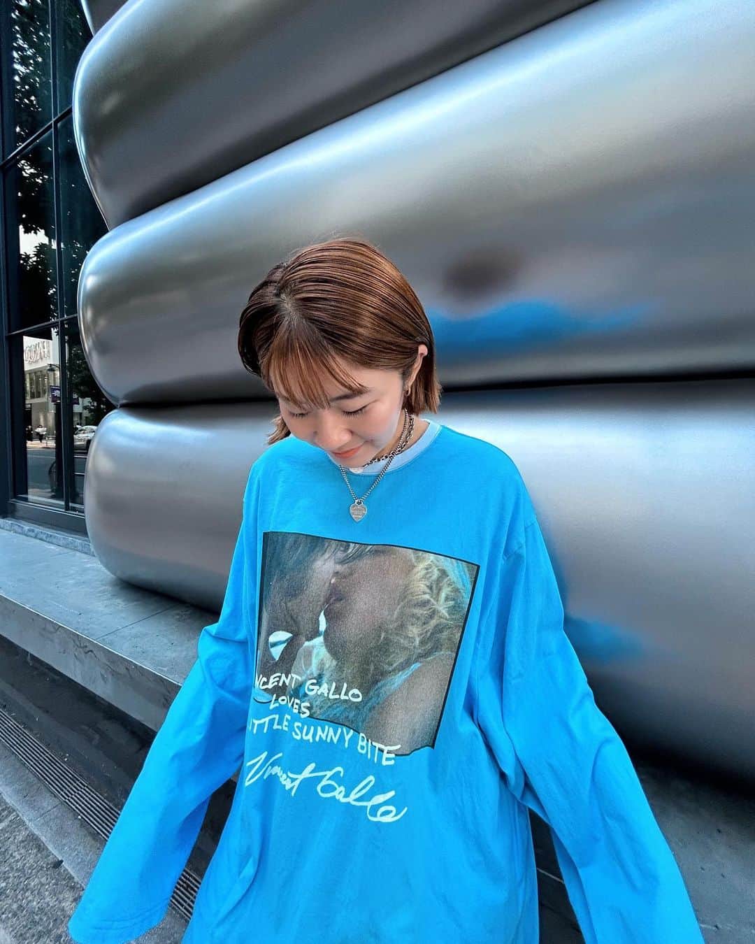 Little Sunny Biteのインスタグラム：「popup shopで完売してしまっていたこちらのロンT(その他のカラーもpopup shopでは完売していました)や、その他の Vincent Gallo loves little sunny bite の完売アイテムも明日9/25 18:00よりオフィシャルオンラインストアにて発売開始です。ストック少量の物もありますのでお早めにご覧ください🙏✨ #littlesunnybite #vincentgallo #thebrownbunny #ヴィンセントギャロ」