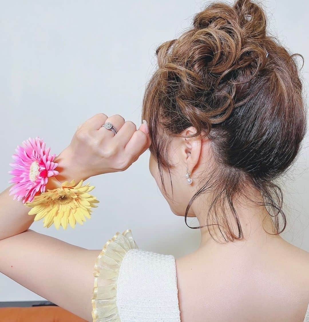 渡辺美奈代さんのインスタグラム写真 - (渡辺美奈代Instagram)「2023 BDLIVE衣装  昼の部❶  セットアップ・・・muu  #live衣装  #セットアップ  #muu  #衣装」9月24日 21時33分 - watanabe_minayo