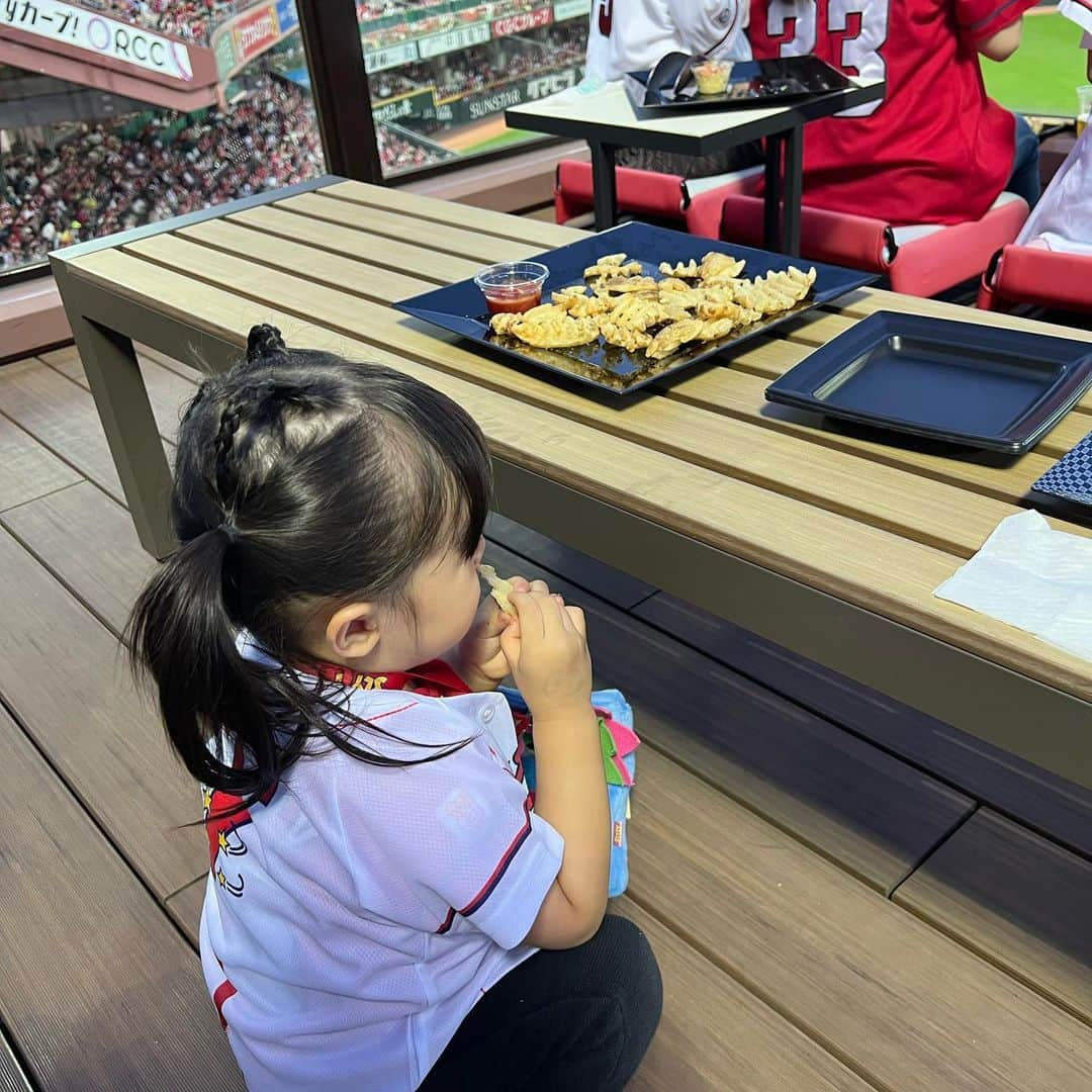 明空星さんのインスタグラム写真 - (明空星Instagram)「久しぶりのカープ観戦‼️⚾️ 楽しかった〜  #カープ」9月24日 21時38分 - kirara20010501