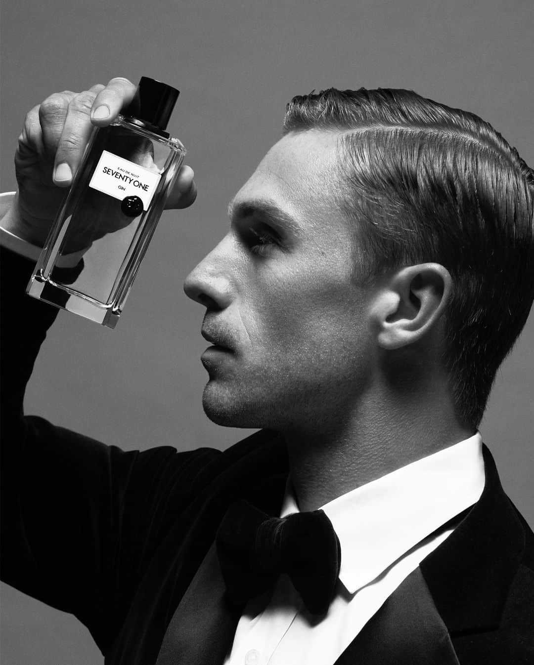 マート・アラスのインスタグラム：「SEVENTY ONE  “The Night Flask”  I'm thrilled to announce that, after two years since the launch of the SEVENTY ONE, I have created a 200 ml smaller bottle and named it the 'night flask.'  It's incredible when kept frozen cold  for those nocturnal moments I adore.」