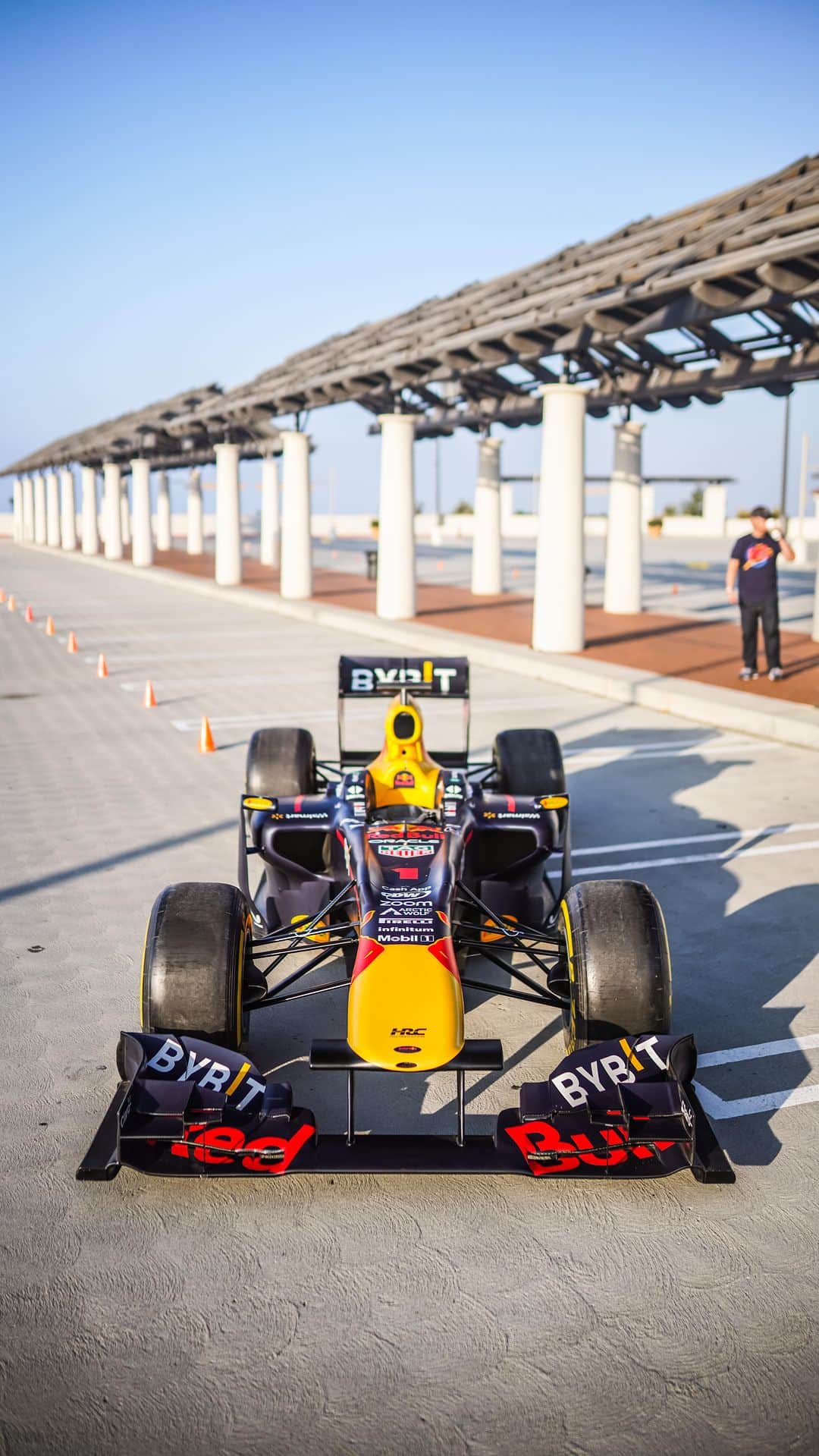 CARLiFESTYLEのインスタグラム：「Flawless from every angle.   Thank you to the amazing team at @redbullracing for bringing out the most insane car we’ve ever had at our event.   What should they bring next?   ———————————————————————— 🔥 ATTENTION 🔥 No Revving, Speeding, or Burnouts. Please drive slowly through San Clemente! Respect the property, and have a great time! • Follow our Sponsors:  @wehrmarketing @thebracketeer @meguiars @polestarsouthcoast @nxtlevelprotection @carbontastic @happyjewelers @thepdmbrands @polarisslingshot @reviverauto @continental_tire @outletssc • • • • _-_-_-_-_-_-_-_-_-_-_-_-_-_-_-_-_-_-_- #supercarlifestyle #supercarsdaily #supercarsofinstagram #supercars247  #supercarclub #supercarlife #supercardaily #supercarspotter #carsandcoffee #dde #dailydrivenexotics #koenigsegg #lamborghini #pagani #modernrides #southoccarsandcoffee _-_-_-_-_-_-_-_-_-_-_-_-_-_-_-_-_-_-_-」