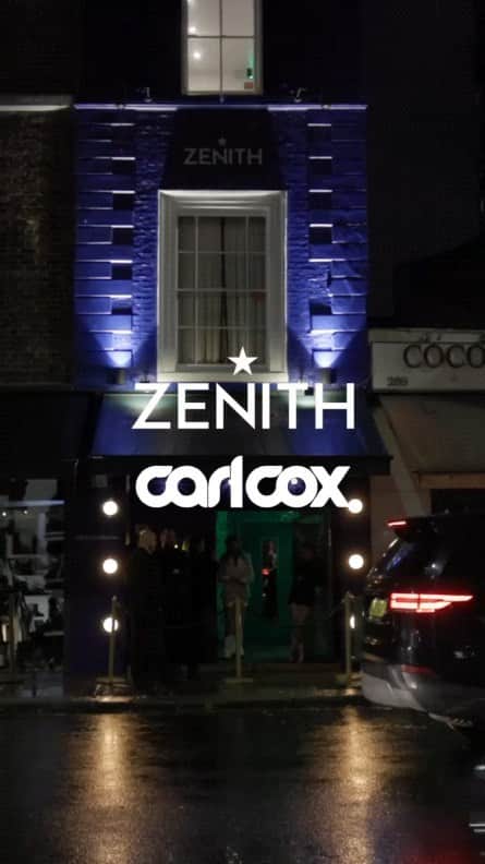 のインスタグラム：「#CarlCox: ZENITH and Carl Cox on the same tempo. To present his second ZENITH limited edition series, Carl Cox played an exclusive set, his final London show of 2023, at the iconic Raffles in Chelsea to a capacity crowd.」