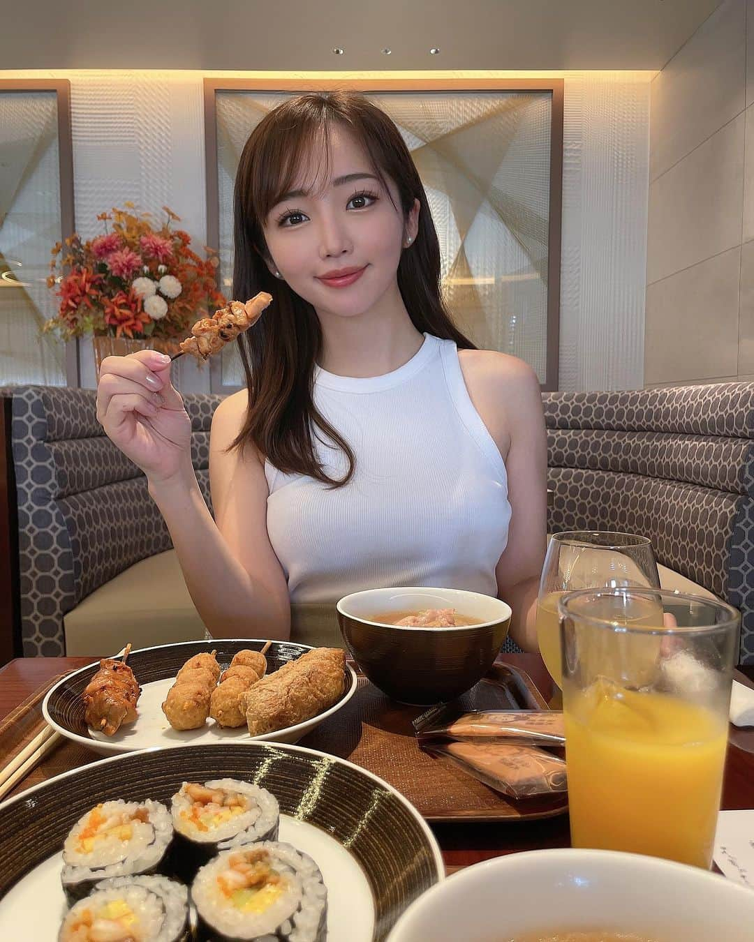 藤田かんなさんのインスタグラム写真 - (藤田かんなInstagram)「🇯🇵  今日大相撲九月場所千秋楽を迎えましたね！ 貴景勝おめでとうございます🏆  実は初日の取組を前から三列目の席でお母さんと 昨日の取組を塩地さんと観に行かせていただきました👀  大迫力で改めて相撲の面白さを実感しました✨  ぜひ今後もABEMAでも大相撲をご覧ください🙇🏻  #大相撲 #九月場所」9月25日 0時04分 - rosycanna518