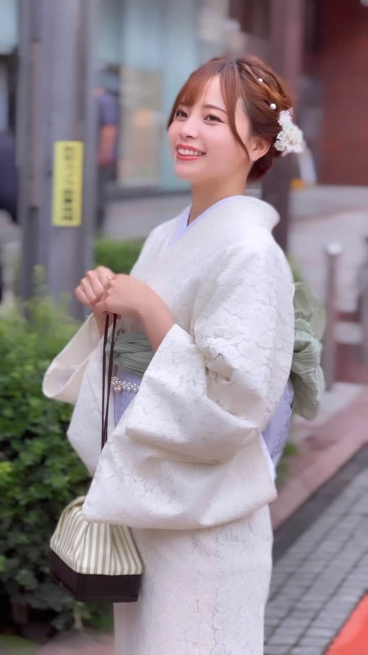 蒼乃茜のインスタグラム：「2023.923 浅草👘🍡  朝から晩までこんなに浅草を満喫できた日はなかったです！ 会いに来てくれた方、本当にありがとう。  #浅草 #浴衣 #asakusa  #撮影 #雷門」