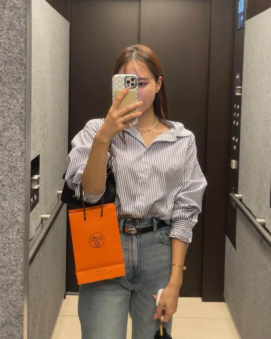 Aoiさんのインスタグラム写真 - (AoiInstagram)「@stateofmind.som   シャツ楽ちんだし可愛いしお仕事にもプライベートにもゴルフにもいい👔  #stateofmind #シャツ」9月25日 0時24分 - aoioa