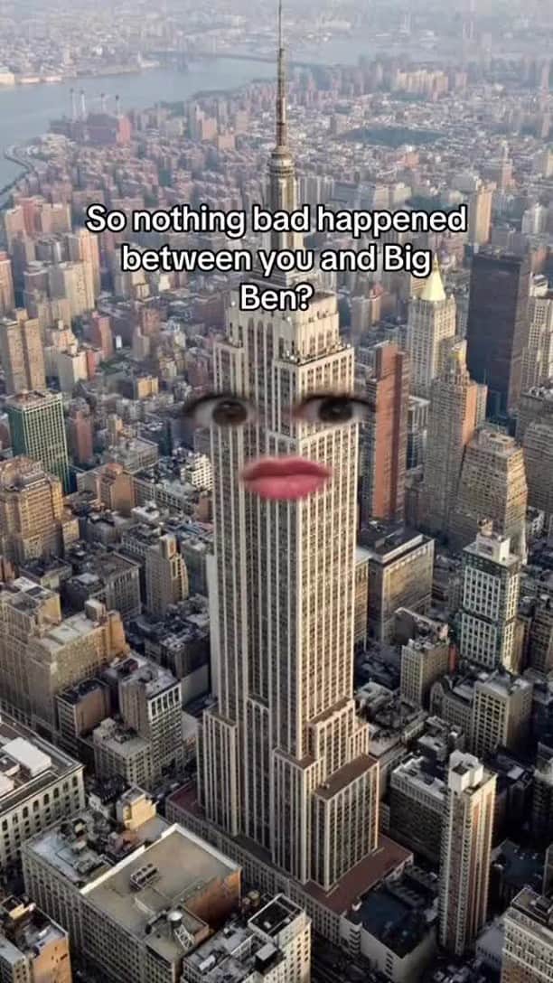 Empire State Buildingのインスタグラム：「What, did you expect me to stay single forever?  @toureiffelofficielle」