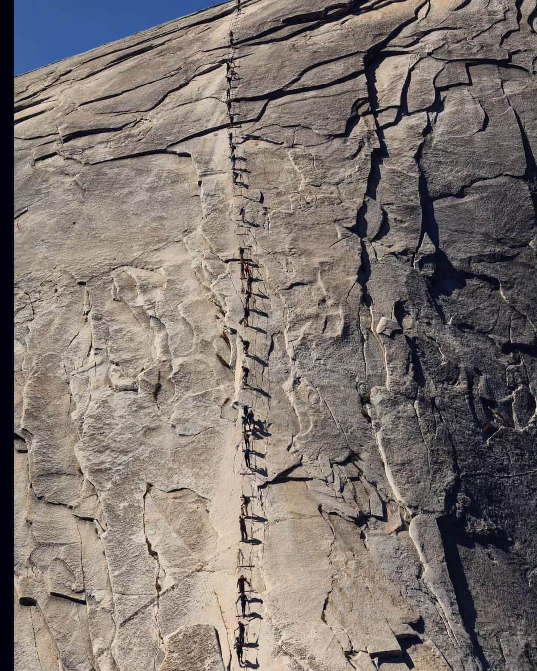 メッテ・グラスゴワールさんのインスタグラム写真 - (メッテ・グラスゴワールInstagram)「Beutiful Yosemite National Park! • Vi hikede blandt andet Half dome trail. 26-27km og 1800 højdemeter er ingen joke.. Men det hele værd!」9月25日 1時36分 - mette_graversgaard