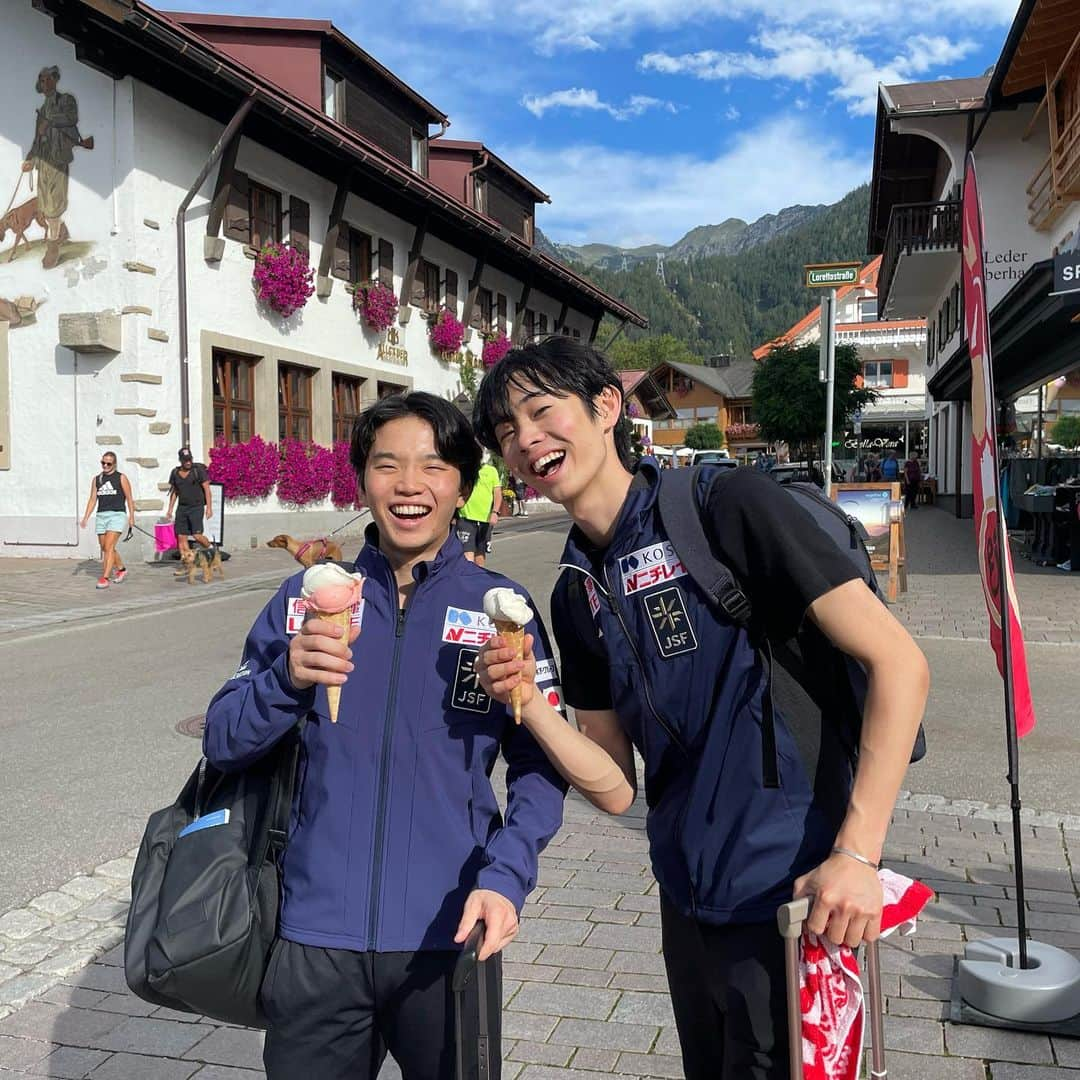 友野一希さんのインスタグラム写真 - (友野一希Instagram)「. ネーベルホルン杯🇩🇪  沢山の応援ありがとうございました。 試合以外の時間もとても楽しく充実した時間を過ごせました！  次に向けてよりレベルアップしていきたいと思います💪」9月25日 3時27分 - k0515ki