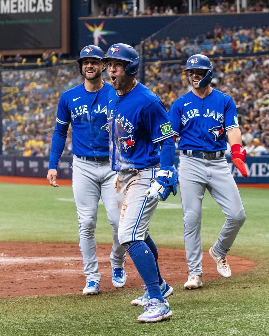 トロント・ブルージェイズのインスタグラム：「🚨 THAT FEELING WHEN YOU JUST HIT AN INSIDE THE PARK HOME RUN 🚨 #SPRINGERDINGER」