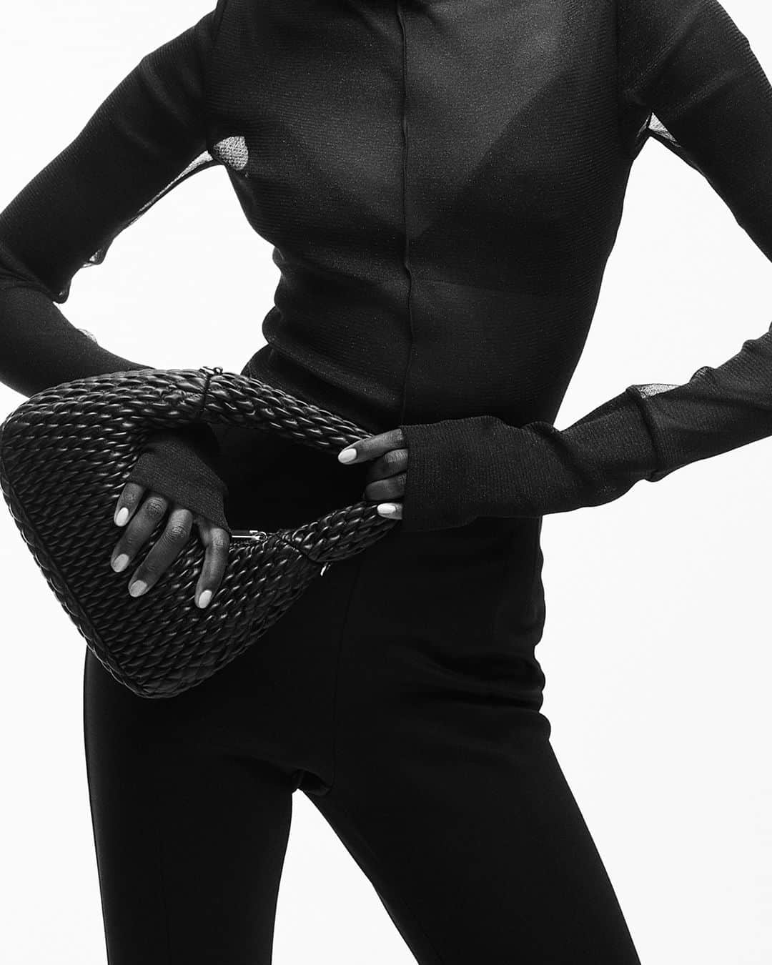 H&Mさんのインスタグラム写真 - (H&MInstagram)「A handbag to hold close. #HM」9月25日 3時34分 - hm