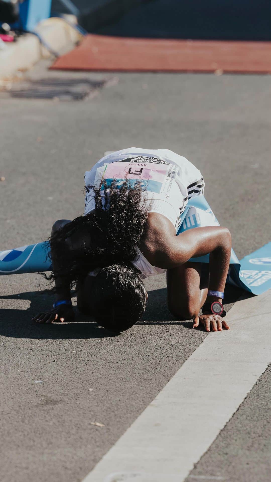 adidasのインスタグラム：「Some athletes win. Others change the world. 🌍  At @berlinmarathon, @tigist__assefa reshaped running history her way – a stunning new world record that raises the bar by two minutes and 11 seconds to create a legacy.  ⏱️ 2:11:53. That’s it.   Today, she’s everything. Impossible Is Nothing.  👟 #Adizero Adios Pro Evo 1   #ImpossibleIsNothing」
