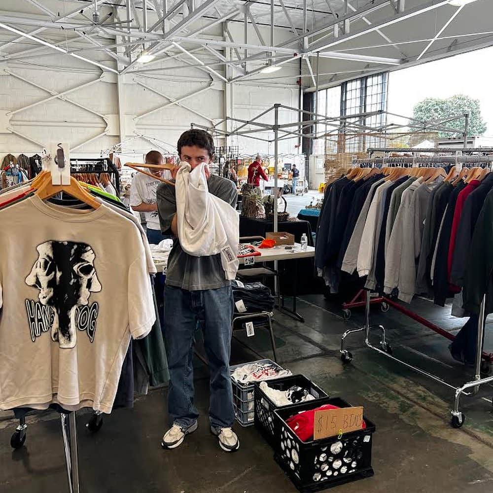 ASICS Tigerさんのインスタグラム写真 - (ASICS TigerInstagram)「Thank you to everyone who showed up yesterday! This was our first flea market and we loved seeing everyone in-person! We’ll update you all on future markets!」9月25日 5時07分 - hangdogprints