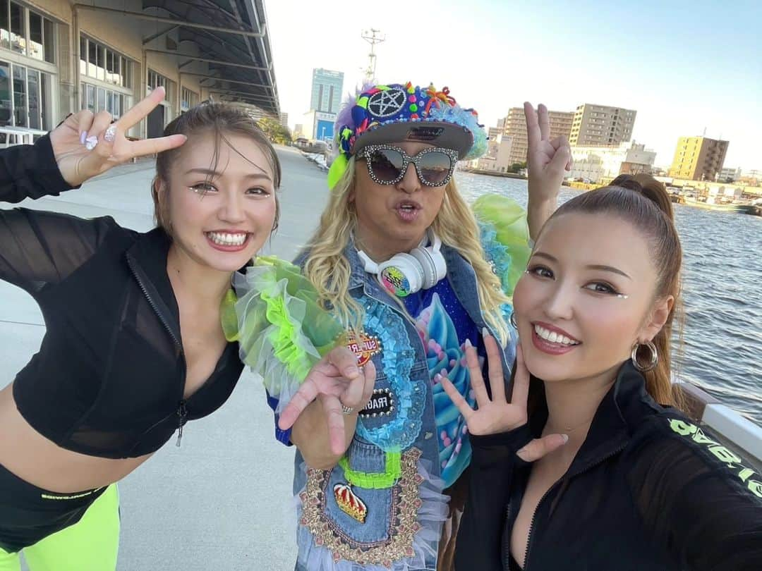 DJ KOOさんのインスタグラム写真 - (DJ KOOInstagram)「CYBER JAPAN DANCERS w/z DJ KOO   #日本海音楽祭 2023  #渡辺シスターズ ！！  知り合って10年以上 常に現場を大切にお客さんを大切に ステージを大切に、その積み重ねとスキルが彼女達の輝きなんだなぁって改めて感じる最高のパフォーマンスでした！！  これからも健康第一で ダンスシーンを爆アゲDO DANCE    #CYBERJAPANDANCERS  #渡辺加苗  #渡辺加和  #DJKOO」9月25日 16時34分 - dj_koo1019