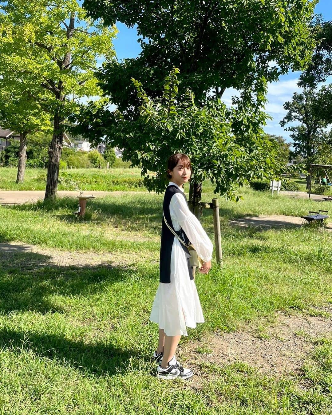 青山明日香さんのインスタグラム写真 - (青山明日香Instagram)「やっと涼しくなってきた〜🍃 嬉しい👏 この時期は沢山出かけたくなる！  #モデル#フリーモデル#フリーランスモデル#model」9月25日 16時43分 - asukaxx.02