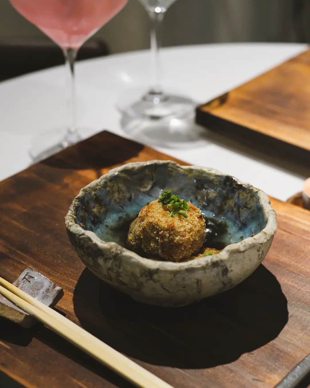 Erinaさんのインスタグラム写真 - (ErinaInstagram)「Dinner by @tentosyd 🇯🇵  They have officially opened for Degustation dinners on Wednesdays and Thursdays 🎆✨️  From the finest ingredients to the rich, nostalgic Japanese flavours, each bite is a culinary masterpiece you won't want to miss!  Check out the full menu at the end of this post!」9月25日 17時12分 - eliseaki