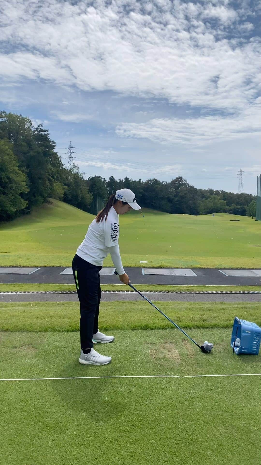 石山千晶のインスタグラム：「⁡ SkyレディースABC杯 ウェイティングではいれました！ 明日から頑張ります！ ⁡ #lpga #stepuptour  #ステップアップツアー #skyレディースabc杯 #東亜道路工業株式会社 #大蔵ゴルフスタジオ #gotchagolf #newera #elitegrips #titleist #kasco #846yajiro #tabata」