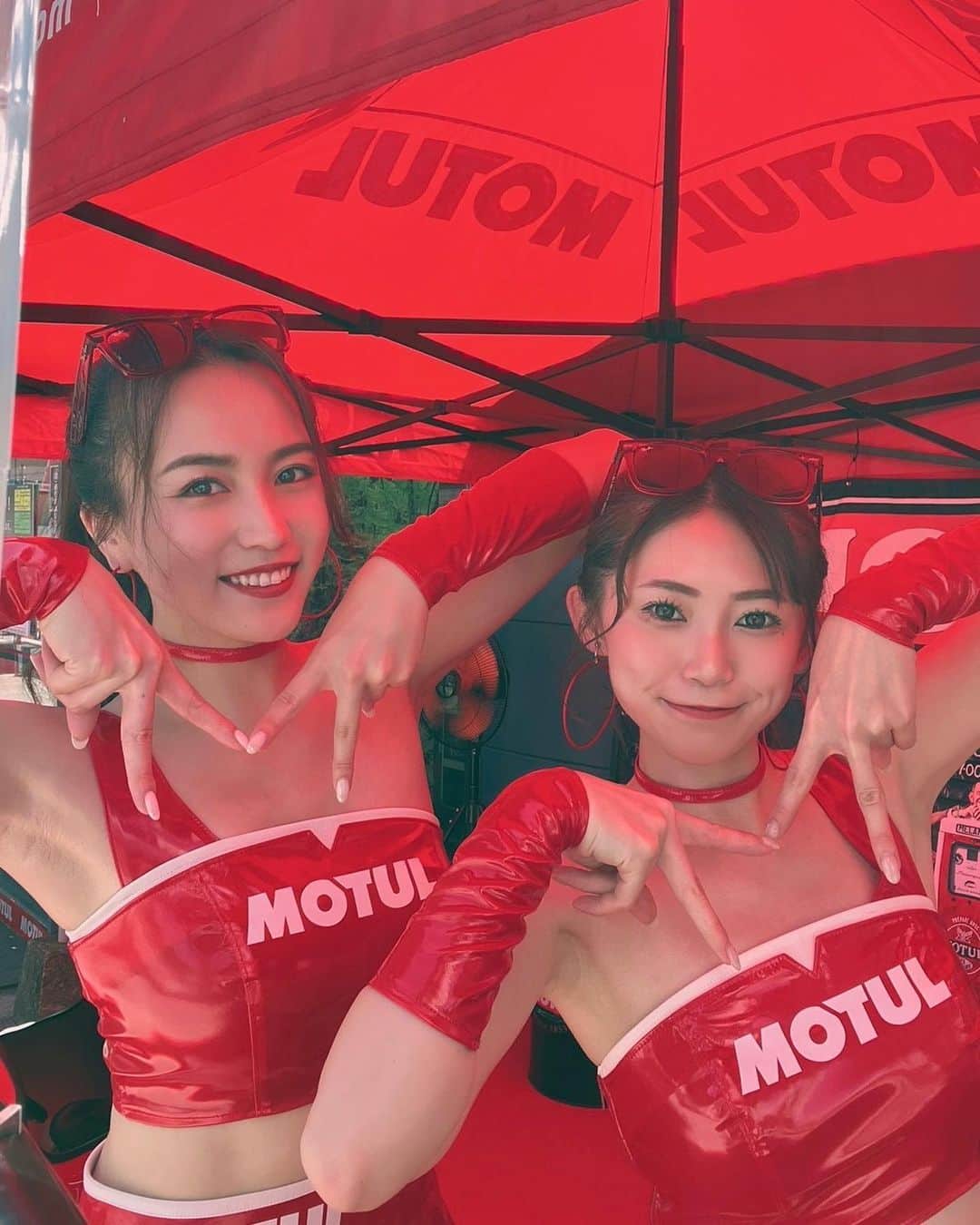 密照幸映さんのインスタグラム写真 - (密照幸映Instagram)「【お知らせ】 今週末のモビリティリゾートもてぎにて行われる 『MotoGP日本グランプリ』に 私たちMOTUL Circuit Ladyも参加いたします🙋🏻‍♀️❤️ イベント広場に出展するMOTULブースなどに 出演予定ですので みなさん良かったら是非、 遊びに来てください😊🙌🏻  #MOTUL #MOTULJapan #PoweredByMOTUL #MOTULCircuitLady #MotoGP #MotoGP2023 #Motorsports  #Racing  @motuljapan」9月25日 17時36分 - saemissho_