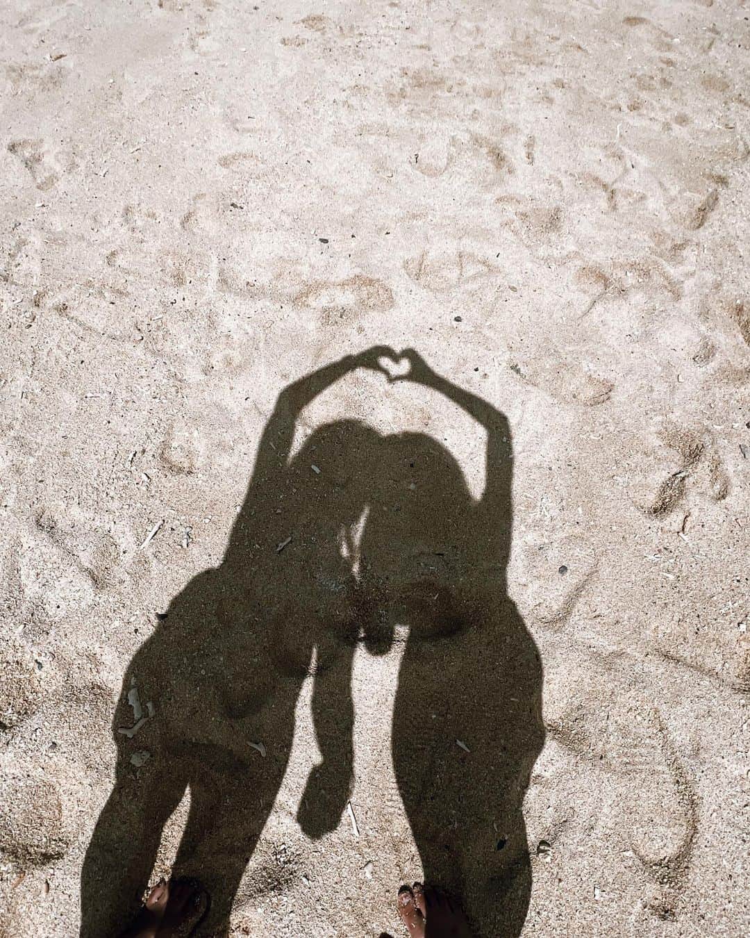 浪花ほのかのインスタグラム：「ワンピース可愛いーーー✨✨」
