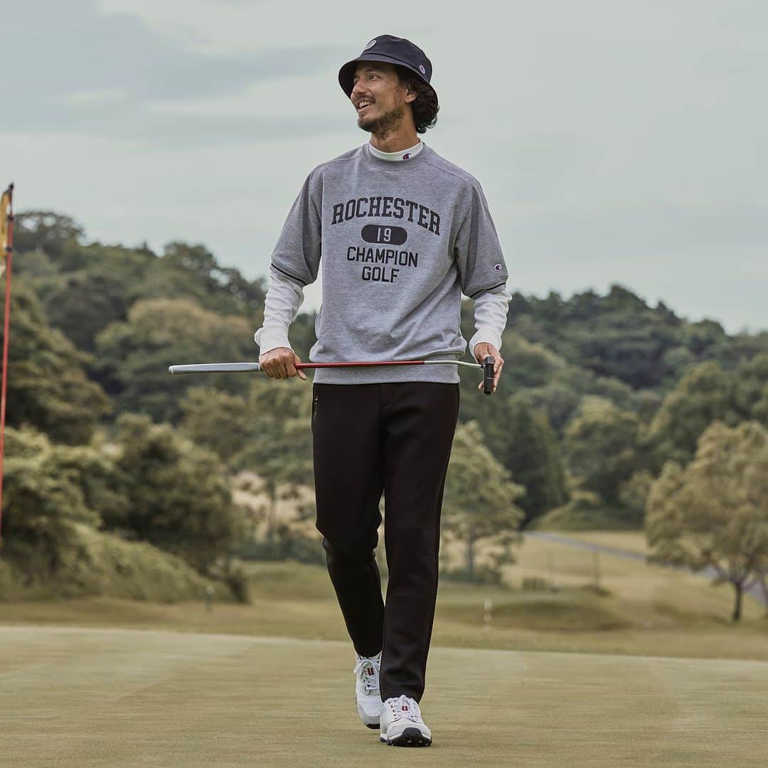 Champion Japanさんのインスタグラム写真 - (Champion JapanInstagram)「Champion GOLF 23FW Men's  チャンピオンらしいアメリカンカジュアルのエッセンスとアスレチックウェアの機能性を兼ね備えたゴルフウェア。  スタイリッシュなスタイルで、秋のゴルフを満喫しよう! 優れた機能性を備えたウェアで、より快適に。  #champion #golf #hat #crewneck #mockneckshirt #pants #belt #socks #sports #チャンピオン #ゴルフ #ハット #クルーネック #モックネックシャツ #パンツ #ベルト #ソックス #スポーツ」9月25日 11時01分 - champion_japan