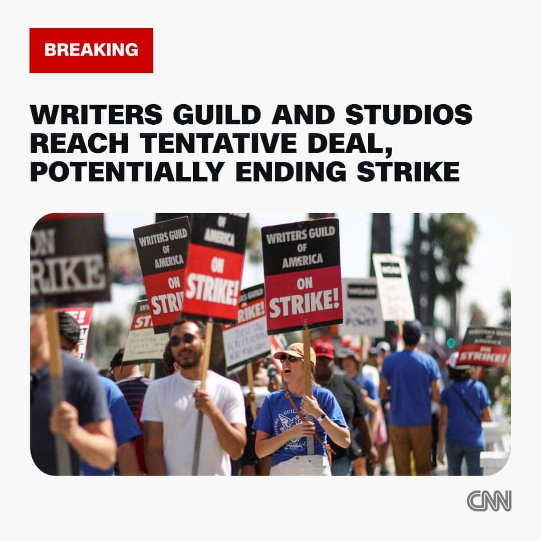CNNさんのインスタグラム写真 - (CNNInstagram)「The major film and television studios and striking writers reached a tentative agreement on Sunday after days of marathon negotiating sessions, the Writers Guild of America said Sunday evening, paving a path forward to end the historic work stoppage that has frozen production and paralyzed much of Hollywood.  “What we have won in this contract – most particularly, everything we have gained since May 2nd – is due to the willingness of this membership to exercise its power, to demonstrate its solidarity, to walk side-by-side, to endure the pain and uncertainty of the past 146 days,” the WGA said in an email to members on Sunday. “It is the leverage generated by your strike, in concert with the extraordinary support of our union siblings, that finally brought the companies back to the table to make a deal.”  While the agreement still needs to be ratified by members of WGA, which represents more than 11,000 writers, this marks a significant turning point in the nearly five-month-long strike.  Read more at the link in our bio.  📷: Mario Anzuoni/Reuters」9月25日 12時02分 - cnn