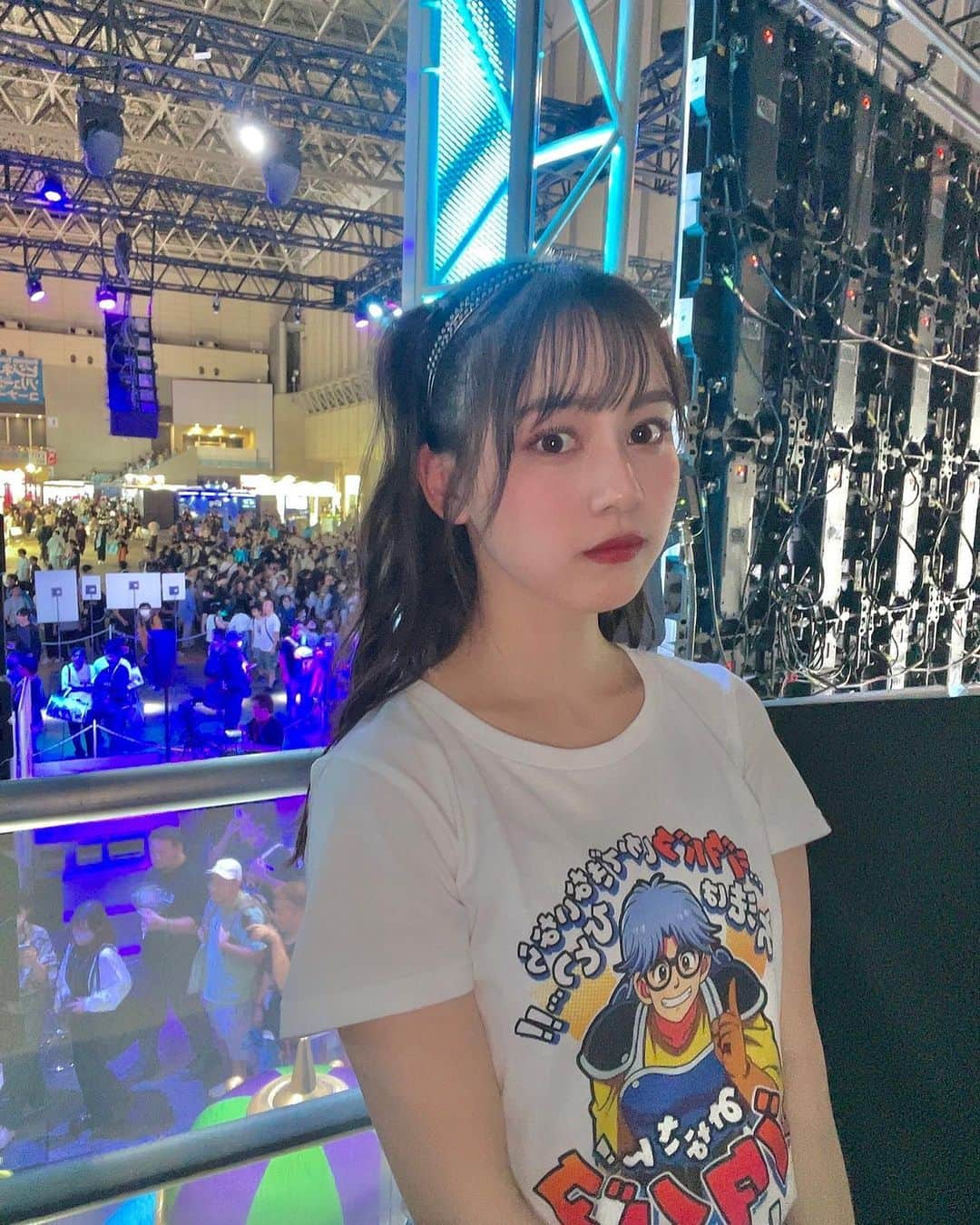 岡田佑里乃のインスタグラム：「TGSサンキューでした🩵💙  #TGS2023 #ダイの大冒険 # #InfinityStrash」