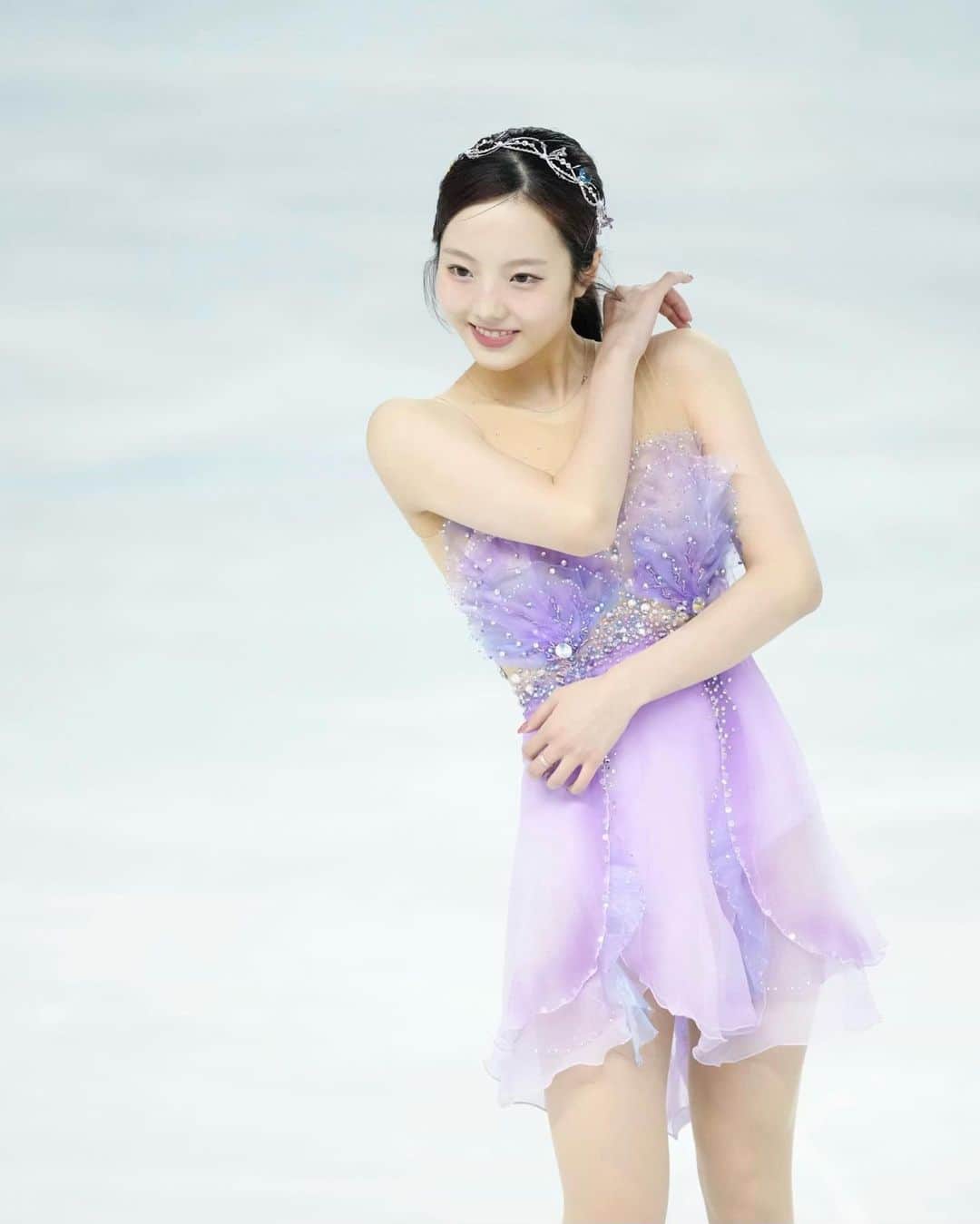本田真凜のインスタグラム：「🧜🏻‍♀️🫧」