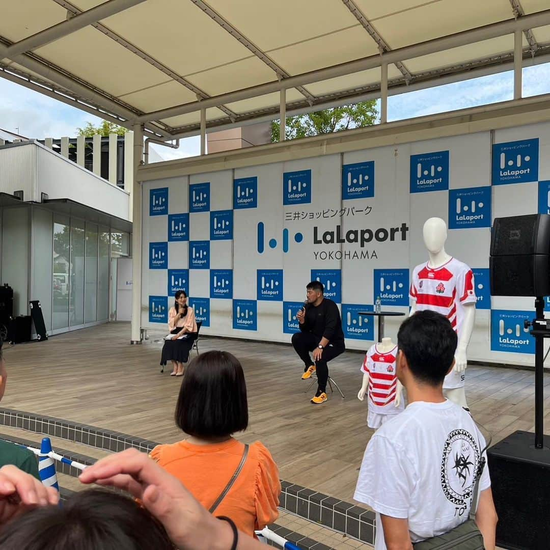 畠山健介さんのインスタグラム写真 - (畠山健介Instagram)「9/23、24、 ラグビー体験会 at ららぽーと横浜さん  子供👦🏻👧🏻✖︎ラグビー🏉＝最高 でした！  ありがとうございました！  @lalaport_yokohama  @gxa_rugby   #ららぽーと横浜 さん #ラグビー体験会 #ららぽーと #横浜 #GXArugby #ありがとうございました #感謝 #ラグビー #rugby」9月25日 12時18分 - hatake03