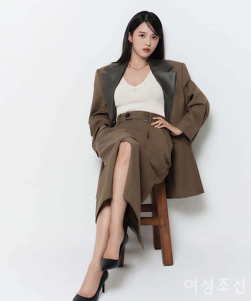 ナム・ボラさんのインスタグラム写真 - (ナム・ボラInstagram)「헤헤🤭 #여성조선 10월호 @womanchosun 🎶💜💖」9月25日 12時22分 - nambora