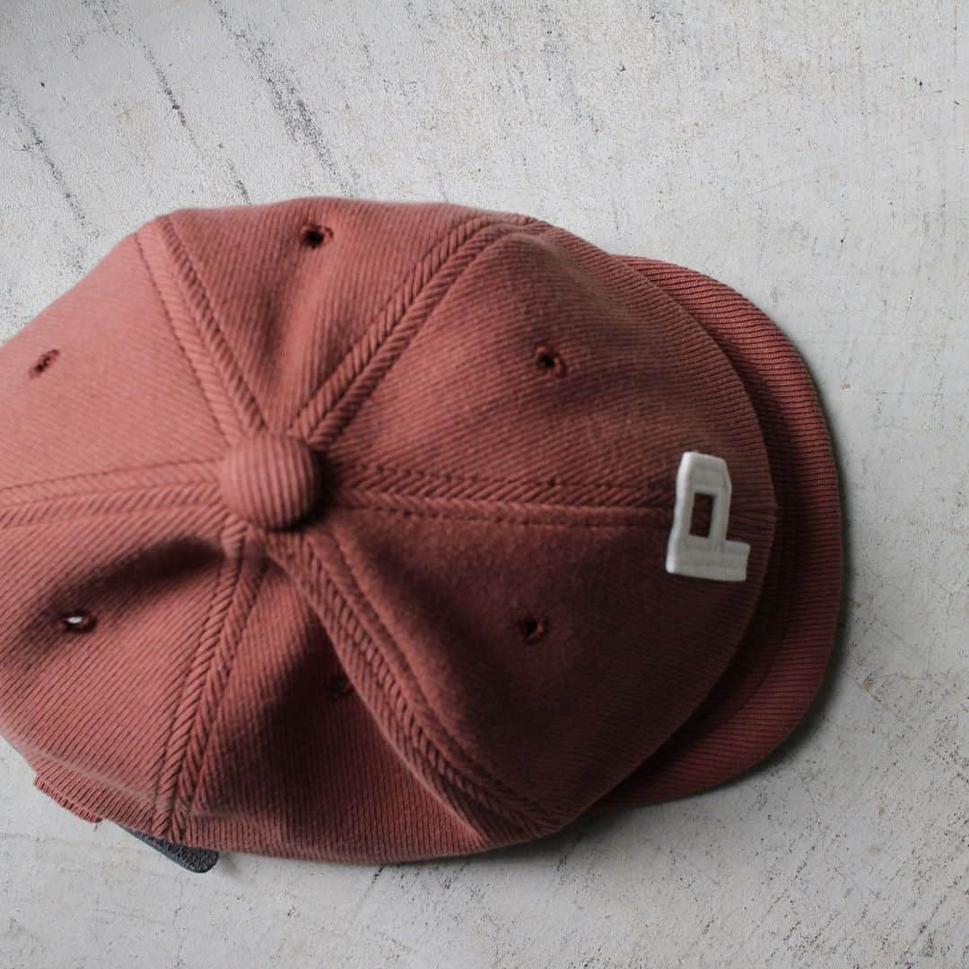 Jackmanさんのインスタグラム写真 - (JackmanInstagram)「▽ FW23 GG RIB BASEBALL CAP JM6310 100%COTTON ￥9,900 Color:Pale brick  GG Sweatの 袖口や裾に使用している リブを使用した Baseball Cap  リブの持つ 伸縮性と肉厚感が 秋のお洋服に よく似合います  サイズはフリーで レザーのアジャスターで 調節が可能です  GG Sweatと ご一緒に」9月25日 18時05分 - jackman_official