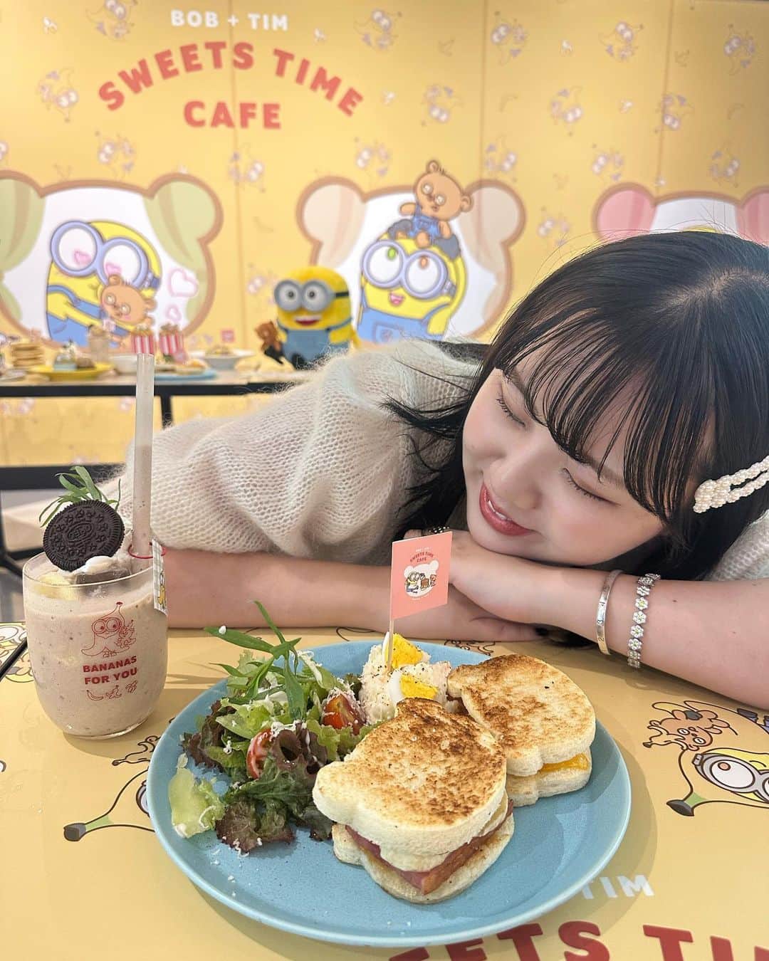 そわんわんのインスタグラム：「💛🧸BOB+TIM🧸💛 　　　　　　🍌SWEET TIME CAFE🍿  渋谷PARCOでやってる @minion_officialjp に遊びに行ってきたよ🍪可愛いくてご飯も美味しくて癒される時間やった🥛 いつも一緒のボブとティム愛おしい  #渋谷パルコ #ボブティム #ミニオン #MINION」