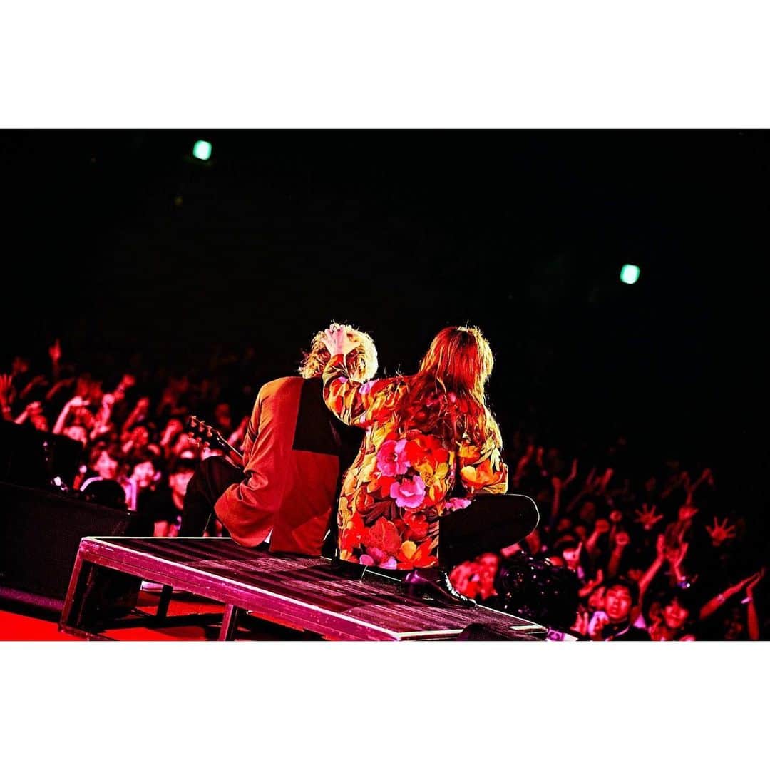 渋谷龍太のインスタグラム：「昨晩、群馬県は日本トーターグリーンドーム前橋にオンステージ。 『山人音楽祭 2023』  写真 @hamanokazushi   #山人音楽祭 #群馬 #gfreakfactory #superbeaver #🌋」