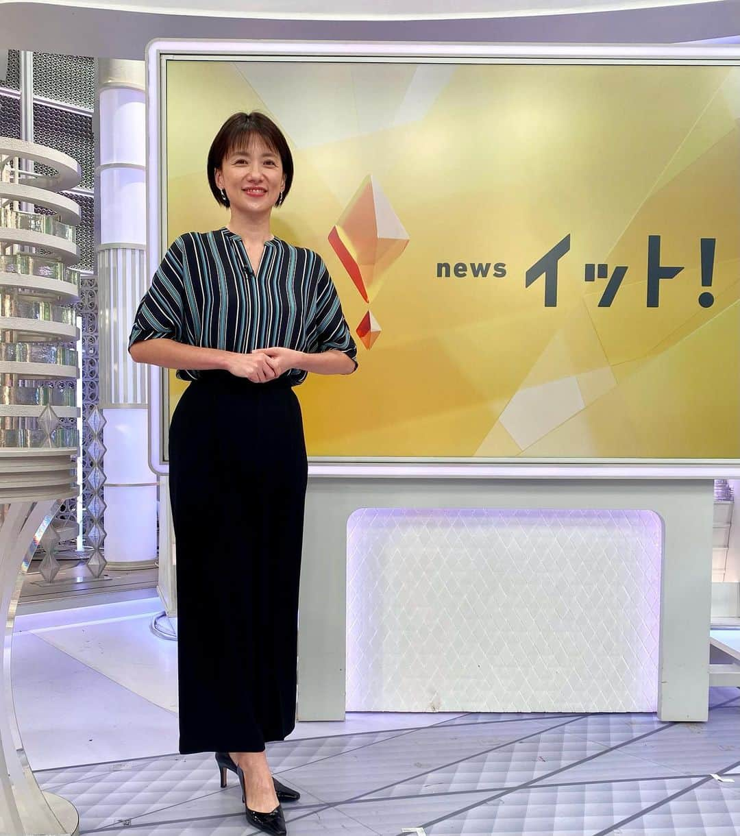 フジテレビ「プライムニュース イブニング」さんのインスタグラム写真 - (フジテレビ「プライムニュース イブニング」Instagram)「#イット ！は 15時45分スタートです  ●#海外訪問 の公費６倍で市民ら怒り ●河川敷で“ #ヤミ畑 ”なぜ男性直撃 ●年収130万円超でも２年まで #扶養 に？ ●処理水放出１カ月… #中国人観光客 の変化とホンネ 築地で海鮮爆食いから一転「取材NG」続出のワケ  宮司キャスターは体調不良のためお休みです きょうから水曜日まで松村キャスターとお伝えします  #榎並大二郎 @enami_daijiro   #木村拓也 @takuya.kimura0801  #立石修 #梅津弥英子 @yaeko.umezu #松村未央　@mio.matsumura_   #柳澤秀夫   #ガチャピン @gachapin_official #竹俣紅 @benitakemata_official   #東中健 @ken.higashinaka #フジテレビ #アナウンサー 公式HP：https://www.fujitv.co.jp/livenews_it/ FNNプライムオンライン：https://www.fnn.jp/」9月25日 15時36分 - livenews_it