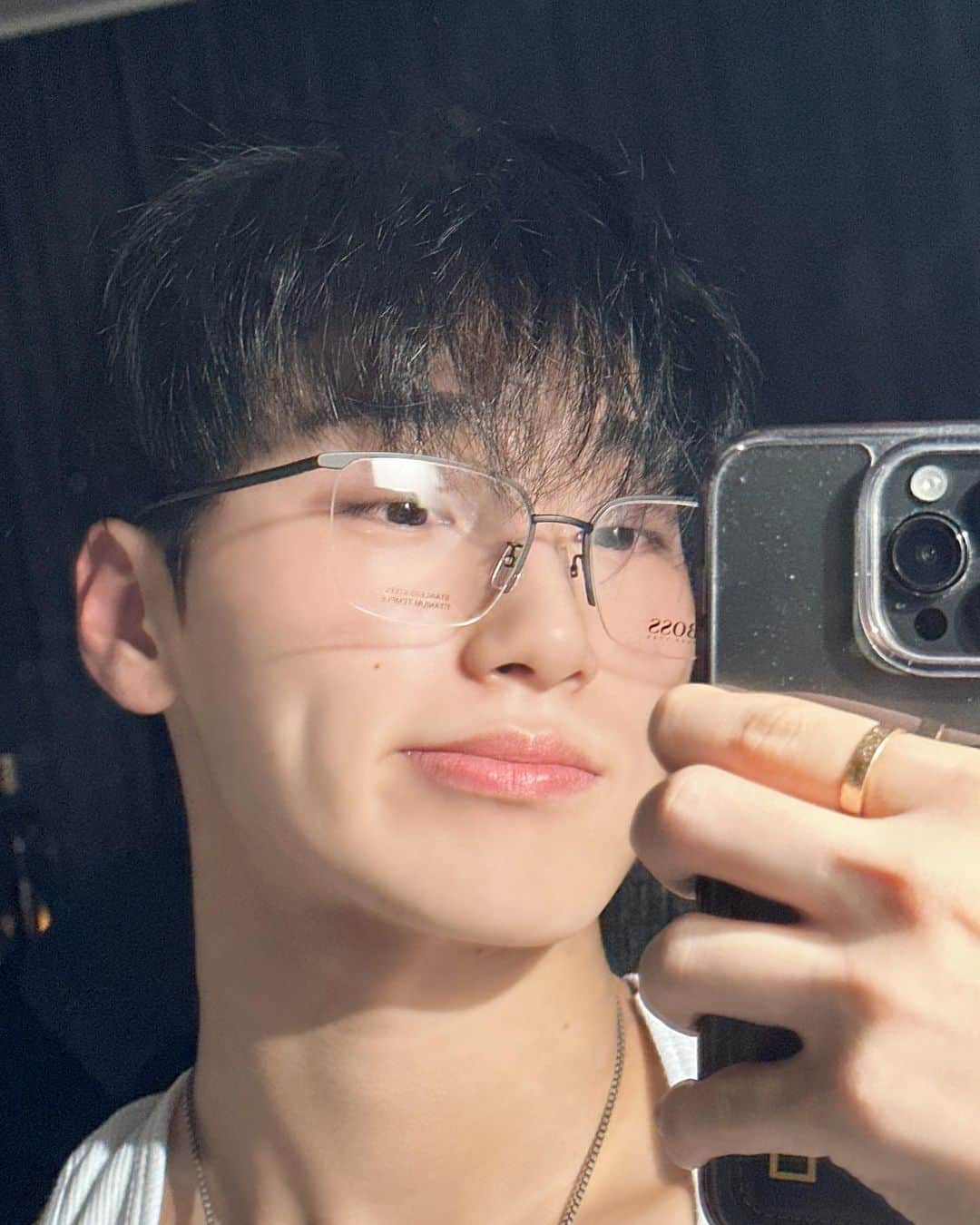 ATEEZさんのインスタグラム写真 - (ATEEZInstagram)「[#사니] 🥸  #ATEEZ #에이티즈 #SAN #산」9月25日 16時07分 - ateez_official_