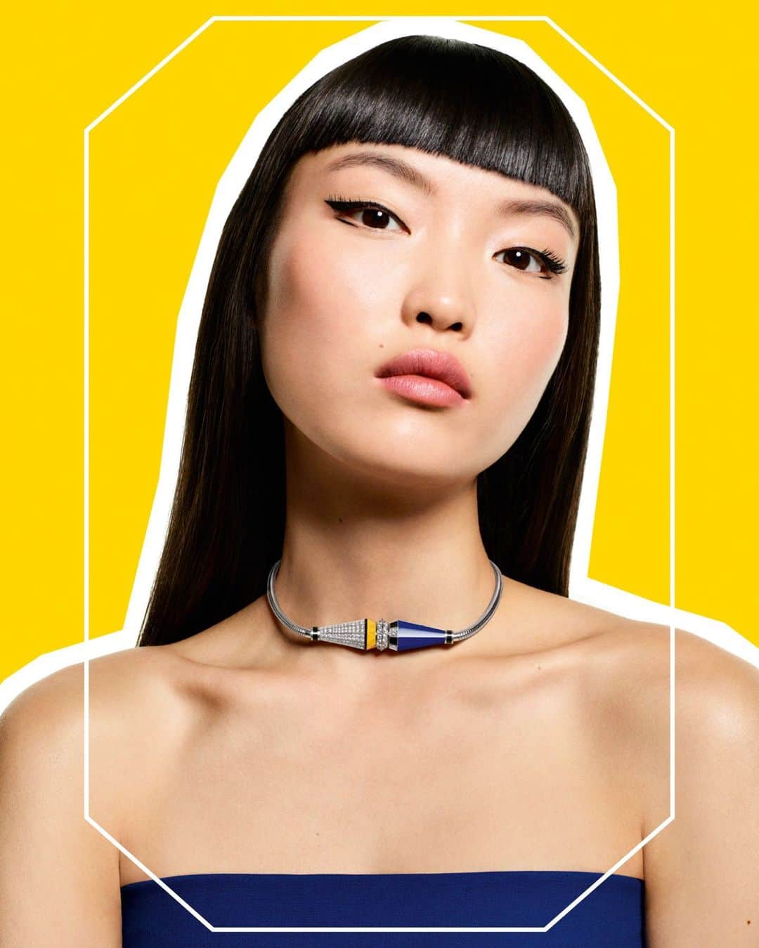 ブシュロンのインスタグラム：「HIT THE ROAD JACK⁣ In 2023, the Boucheron Creative Studio called on the Maison's Research and Development department to imagine this ultra-light, colorful version of Boucheron's iconic Jack. The innovation here lies in the use of magnesium, a material 10 times lighter than gold.⁣ ⁣ #BoucheronInnovation ⁣」