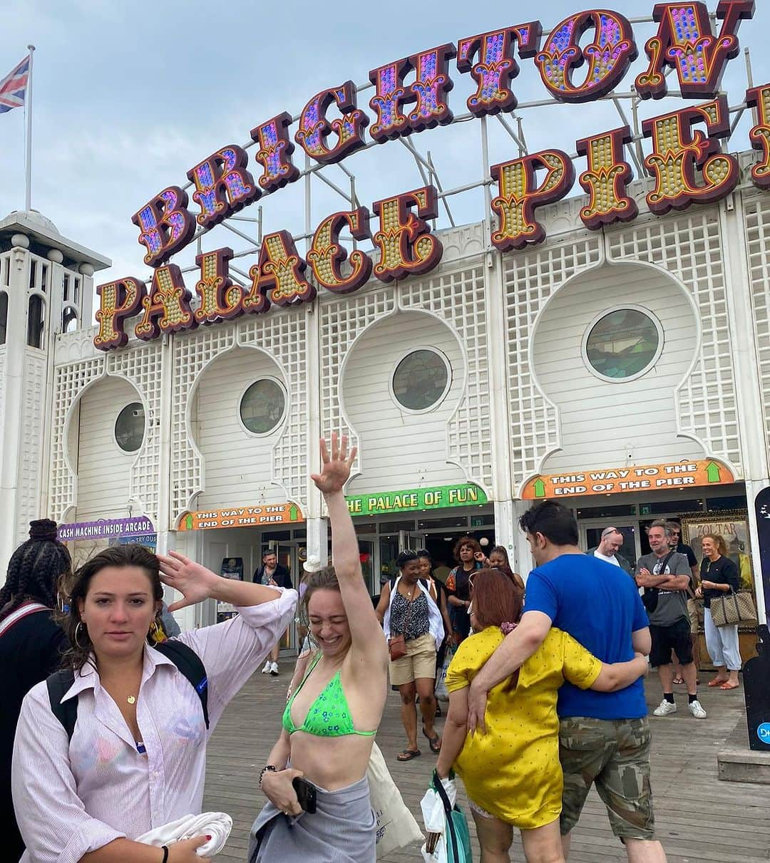 ペイトン・アーンストさんのインスタグラム写真 - (ペイトン・アーンストInstagram)「Brighton🩵」9月26日 2時55分 - peytonernst